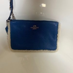 Coach Wristlet Authentic